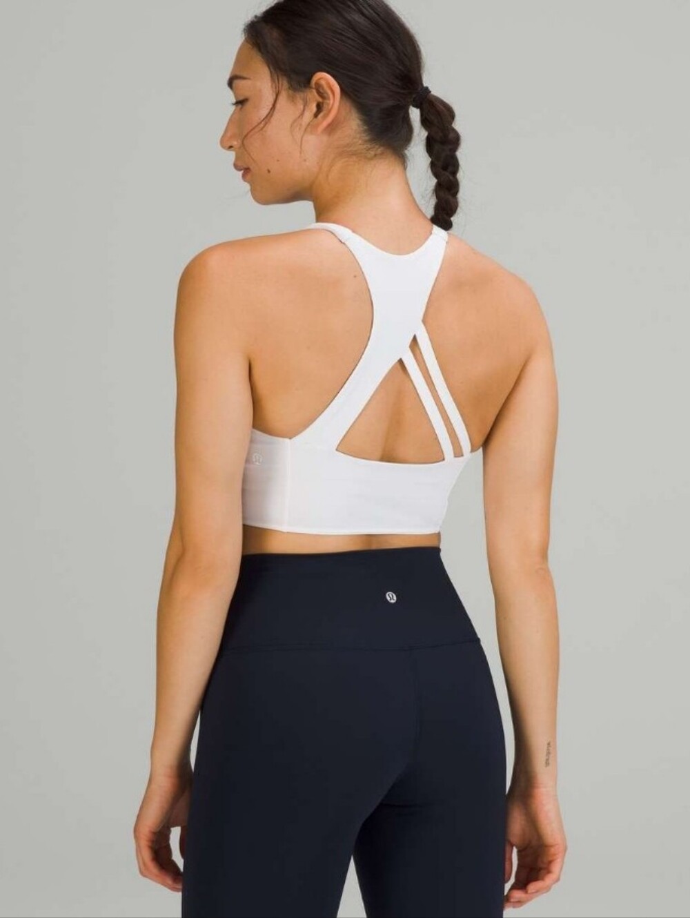 Lululemon White Strong Lines Sports Bra, SIZE 6